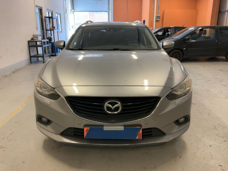 Mazda 6 2.2 Turbodiesel Exclusive-Line 2014 – снимка 14