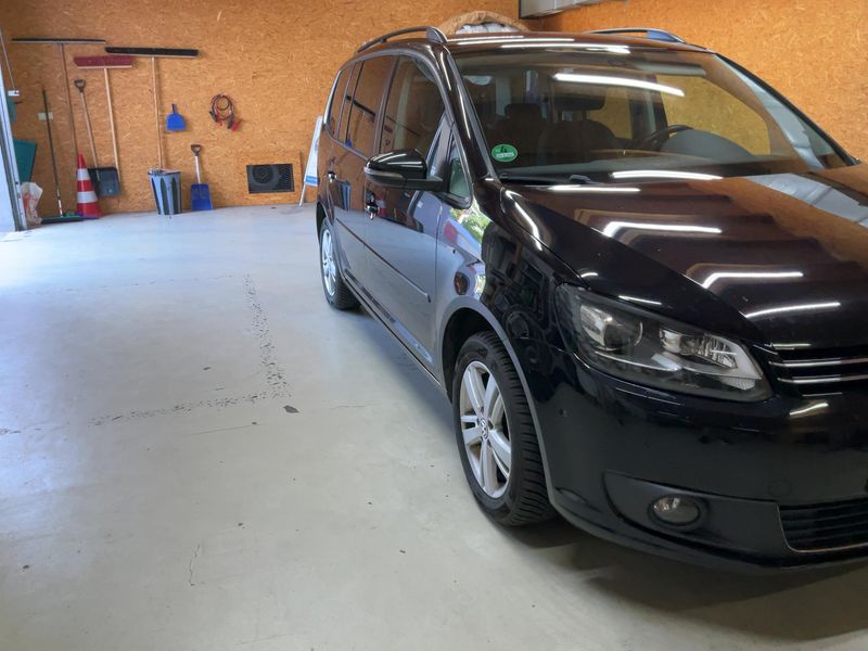 Volkswagen Touran 2.0 TDI Match BlueMotion Tech 2012 – снимка на щета