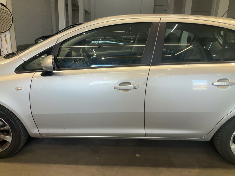Opel Corsa 1.4 Energy 2014 – снимка 4