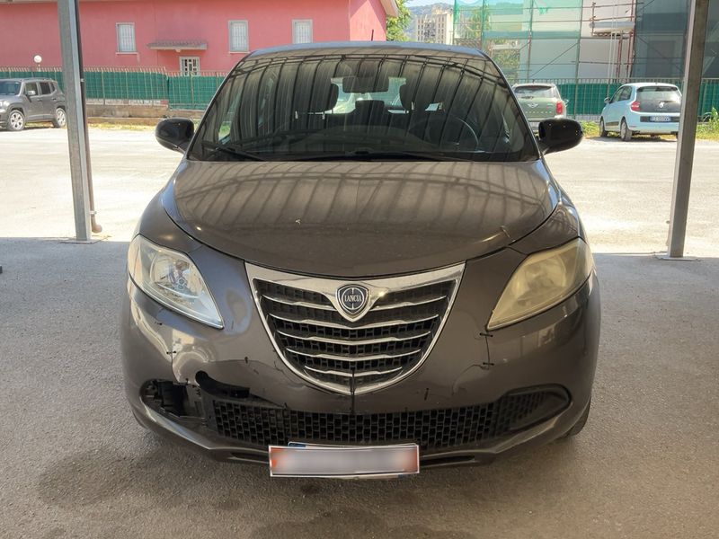 Lancia Ypsilon 1.2 GPL Silver 2013 – снимка 14