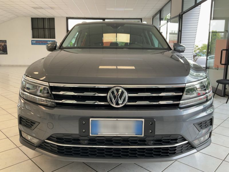 Volkswagen Tiguan Allspace 2.0 TDI Advanced 4Motion BlueMotion Tech 2017 – снимка 14