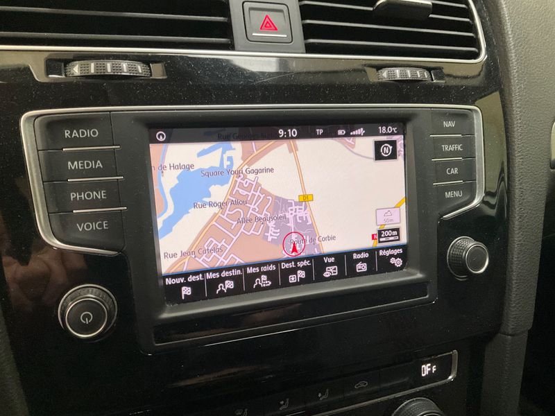 Volkswagen Golf VII 1.6 TDI Allstar BlueMotion Tech 2016 – снимка 33