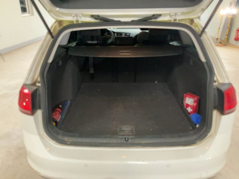 Volkswagen Golf VII 1.6 TDI Allstar BlueMotion Tech 2016 – снимка 15