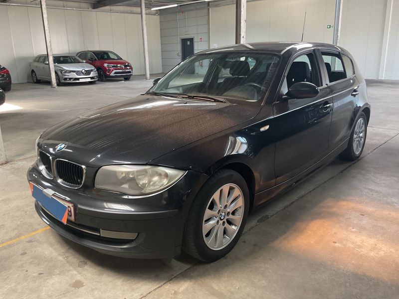 BMW 1er 118d 2009 – снимка 1