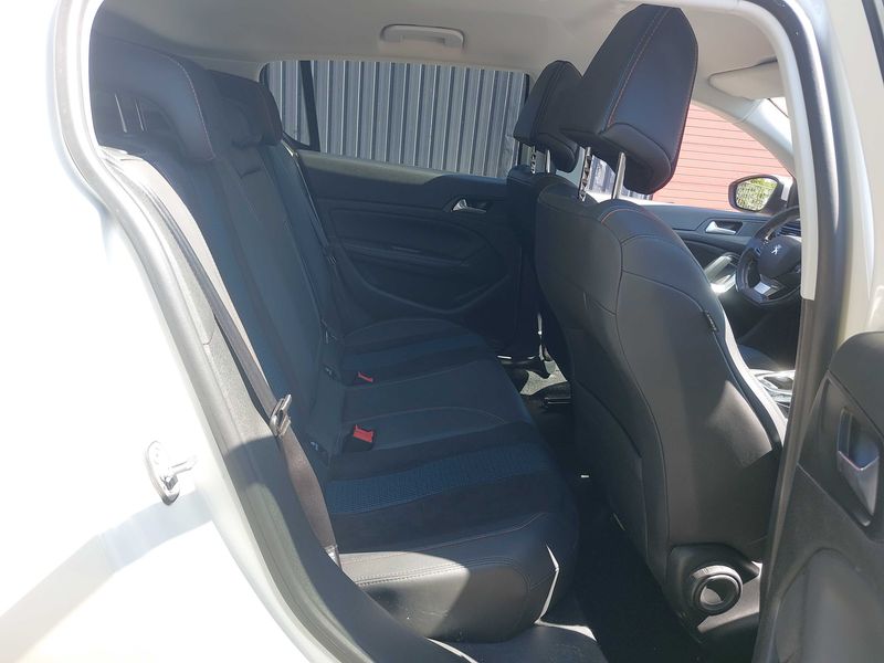 Peugeot 308 1.2 PureTech Tech Edition 2018 – снимка 14