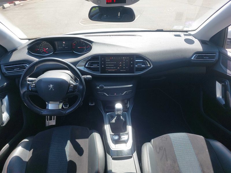 Peugeot 308 1.2 PureTech Tech Edition 2018 – снимка 11