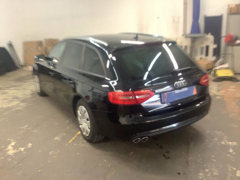 Audi A4 2.0 TDI Ambition 2014 – снимка 3