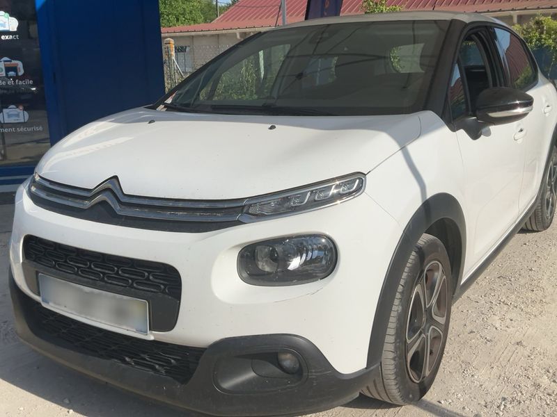 Citroen C3 1.6 Blue-HDi Société Feel Nav 2018 – снимка 2