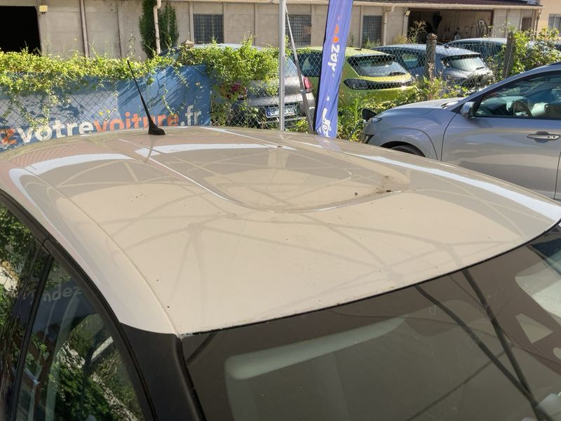 Citroen C3 1.6 Blue-HDi Société Feel Nav 2018 – снимка 13