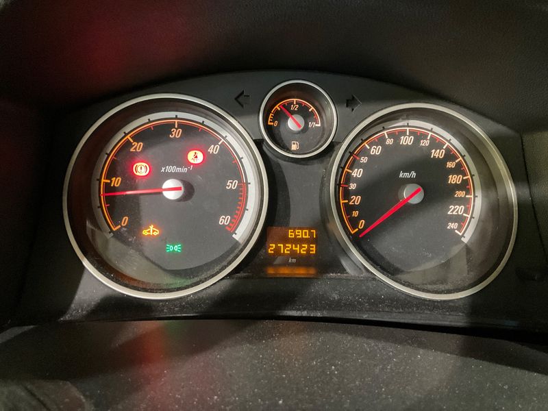 Opel Astra 1.7 CDTI Enjoy 2007 – снимка 4