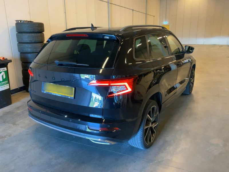 Skoda Karoq 1.5 TSI ACT SportLine 2021 – снимка 8