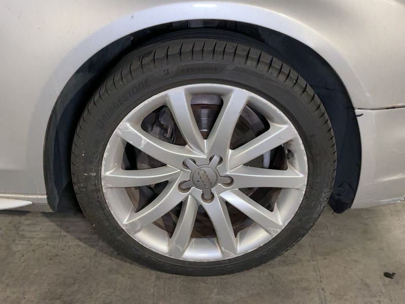 Audi A4 2.0 TDI 2014 – снимка 11