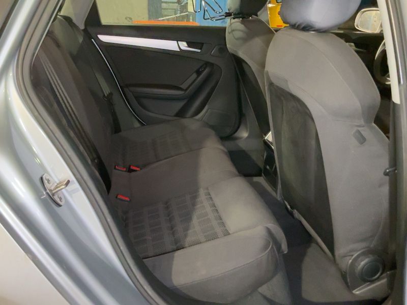 Audi A4 2.0 TDI 2014 – снимка 19