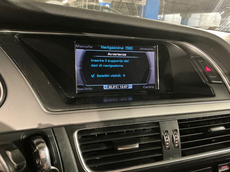 Audi A4 2.0 TDI 2014 – снимка 36