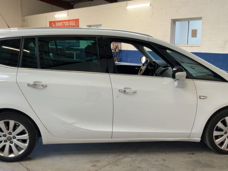 Opel Zafira Tourer 2.0 CDTI Cosmo 2012 – снимка 10