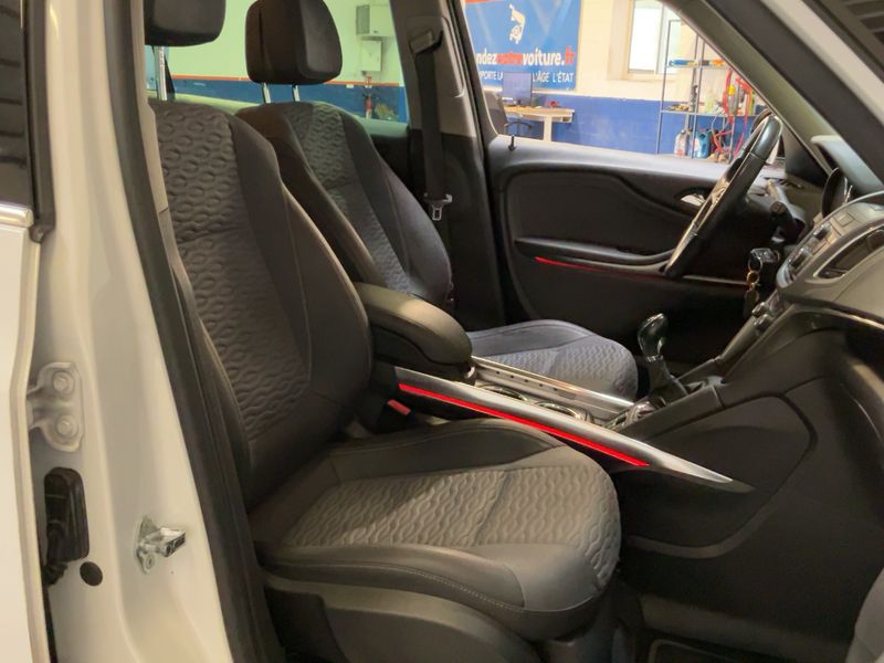 Opel Zafira Tourer 2.0 CDTI Cosmo 2012 – снимка 16