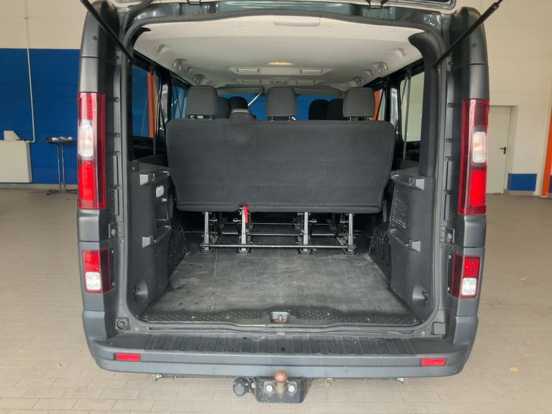 Opel Vivaro 1.6 CDTI Biturbo Combi L2H1 2,9t 2015 – снимка 15