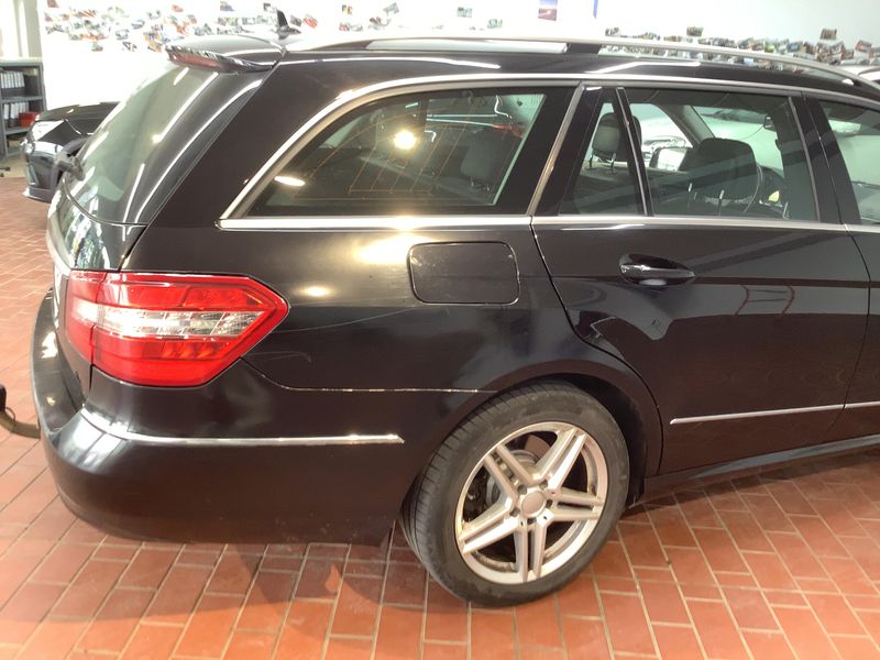 Mercedes-Benz E-Klasse E 250 CDI T BlueEfficiency Avantgarde 2010 – снимка 8