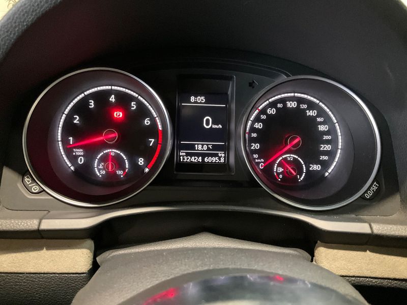 Volkswagen Scirocco 2.0 TSI BlueMotion Tech 2016 – снимка 18