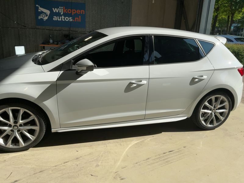 Seat Leon 1.5 TSI ACT FR 2019 – снимка 4