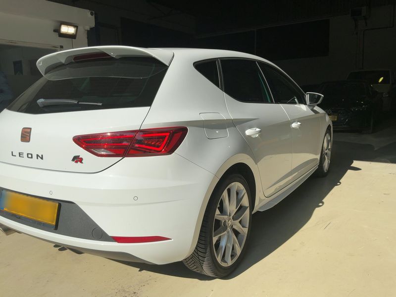 Seat Leon 1.5 TSI ACT FR 2019 – снимка 8