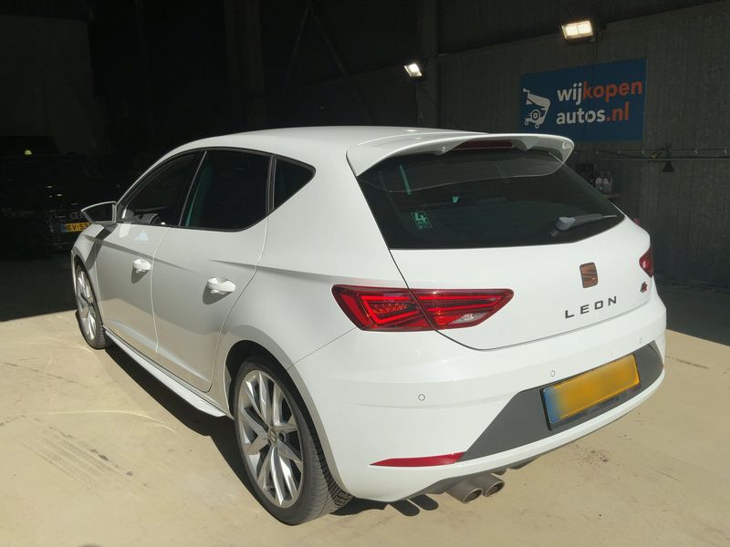 Seat Leon 1.5 TSI ACT FR 2019 – снимка 6