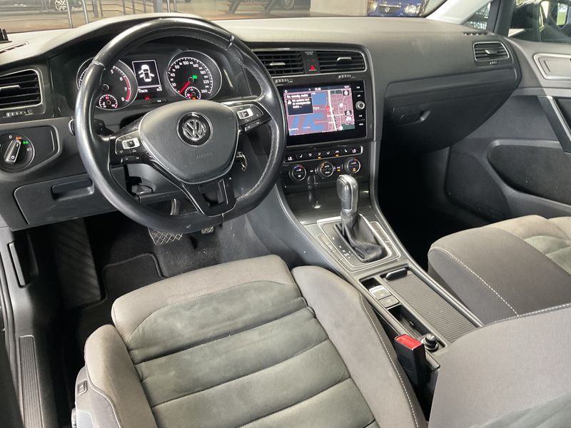 Volkswagen Golf VII 1.5 TSI ACT Comfortline BlueMotion Tech 2018 – снимка 18