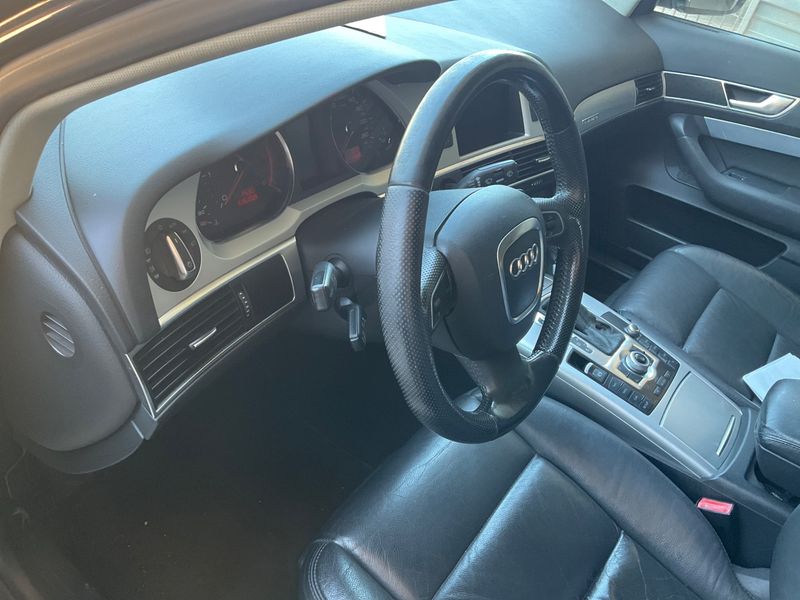 Audi A6 3.0 V6 TDI quattro 2011 – снимка 32