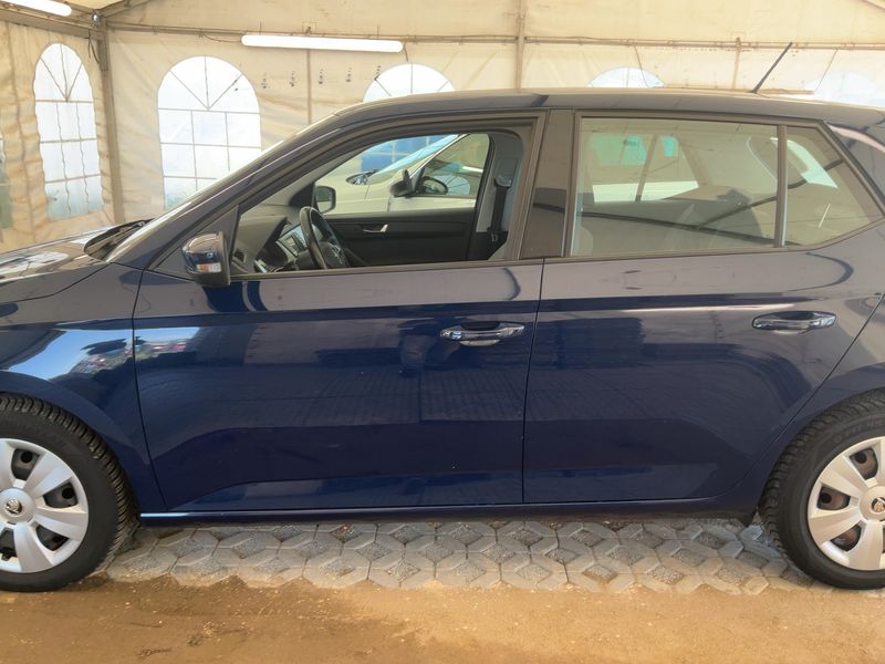 Skoda Fabia 1.0 TSI Ambition 2018 – снимка 4