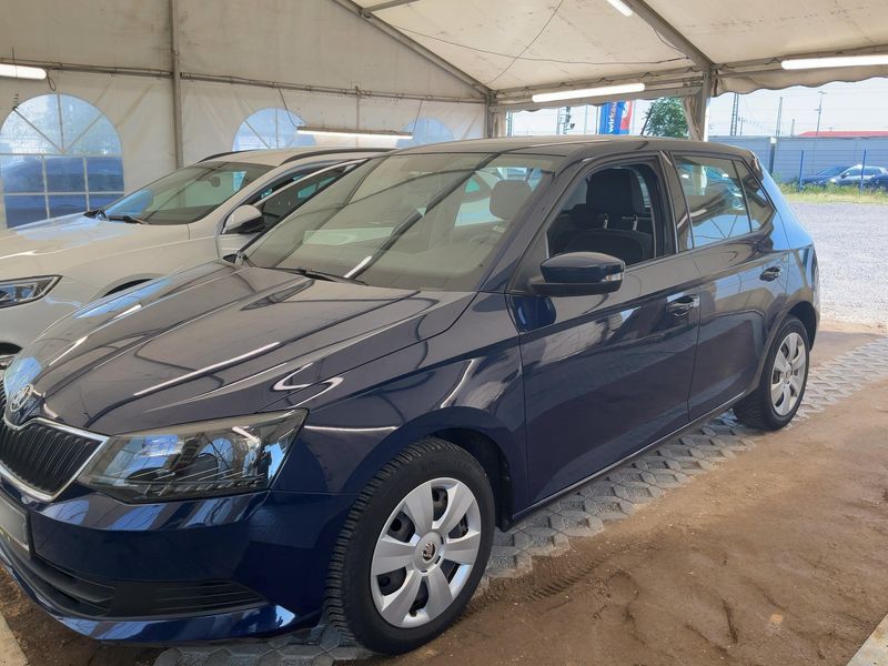 Skoda Fabia 1.0 TSI Ambition 2018 – снимка 2