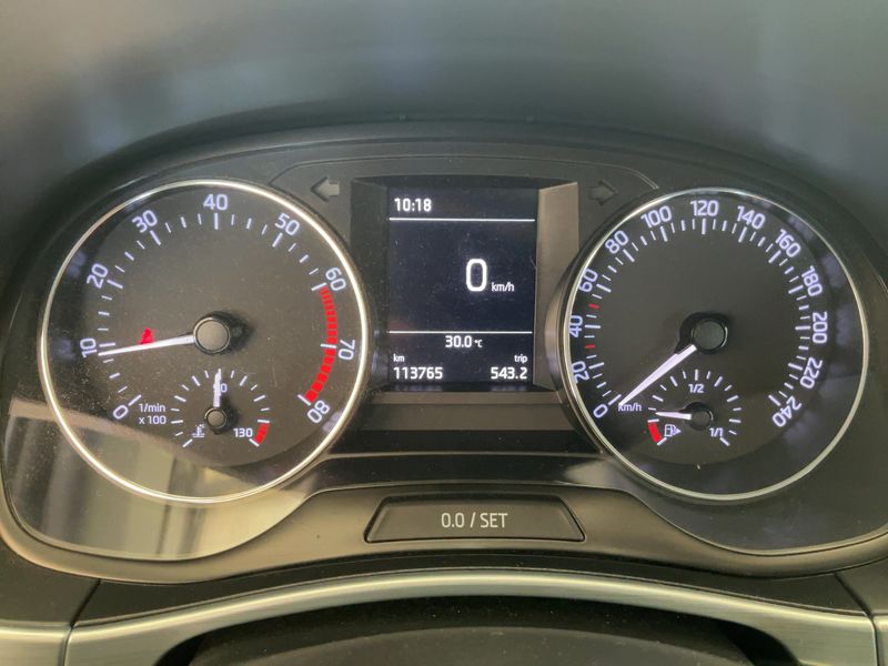 Skoda Fabia 1.0 TSI Ambition 2018 – снимка 18