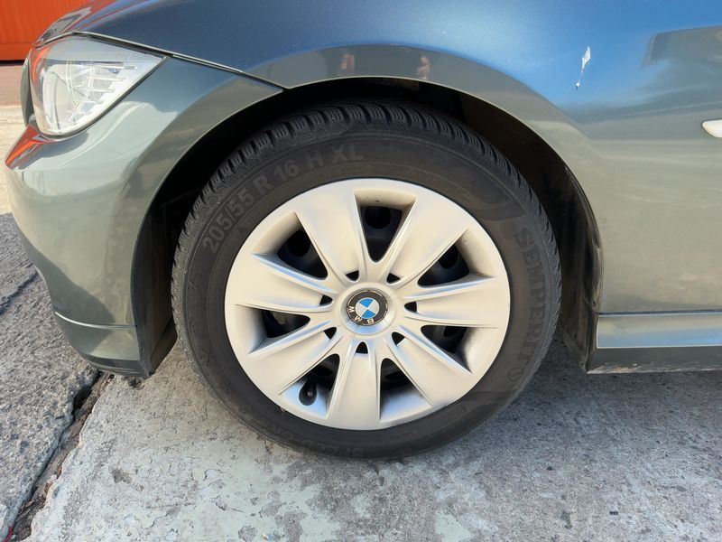 BMW 3er 318i 2009 – снимка 3