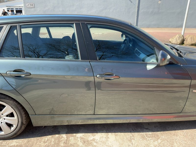BMW 3er 318i 2009 – снимка 10