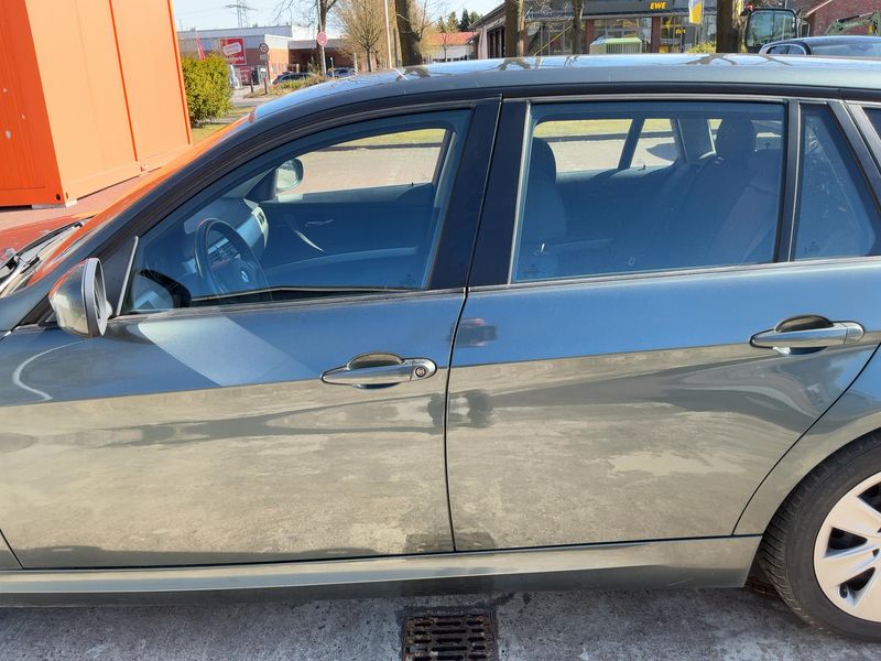 BMW 3er 318i 2009 – снимка 4