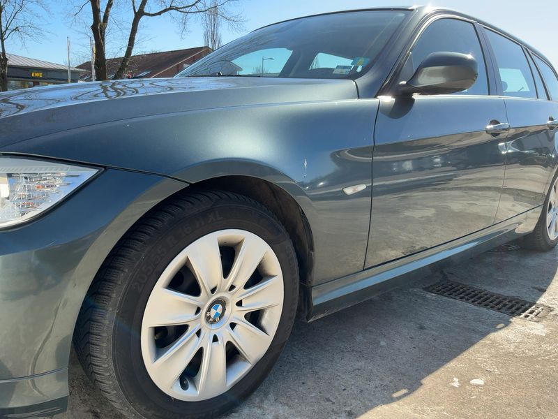 BMW 3er 318i 2009 – снимка 2