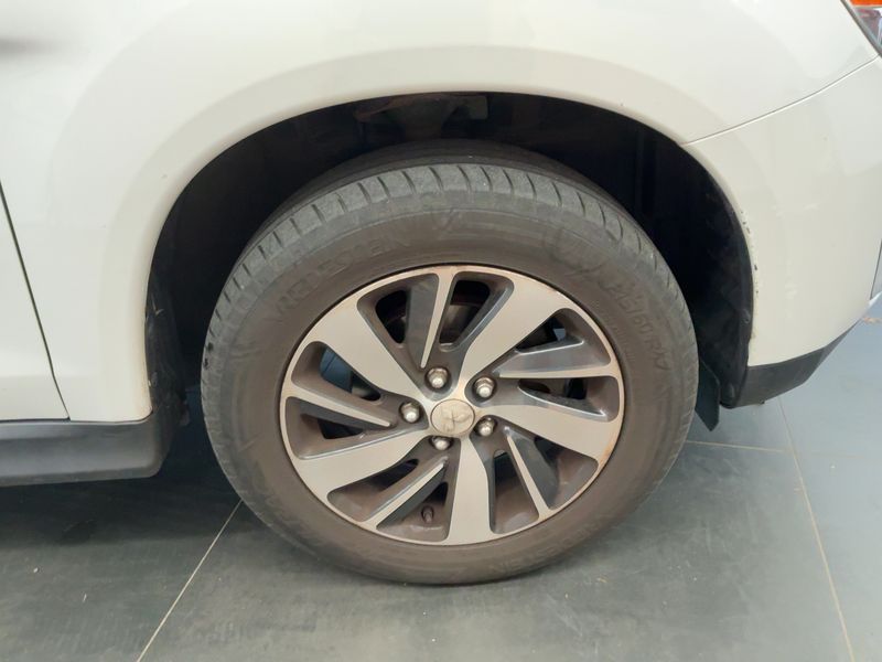 Mitsubishi ASX 2.2 DI-D Top 4WD 2015 – снимка 11