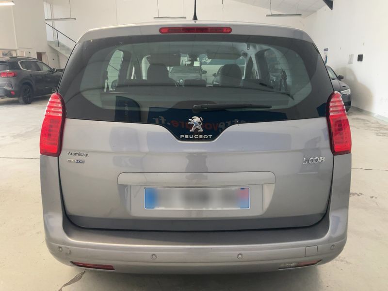 Peugeot 5008 1.6 Blue-HDi Active 2016 – снимка 7