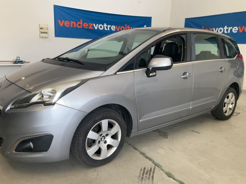 Peugeot 5008 1.6 Blue-HDi Active 2016 – снимка 2