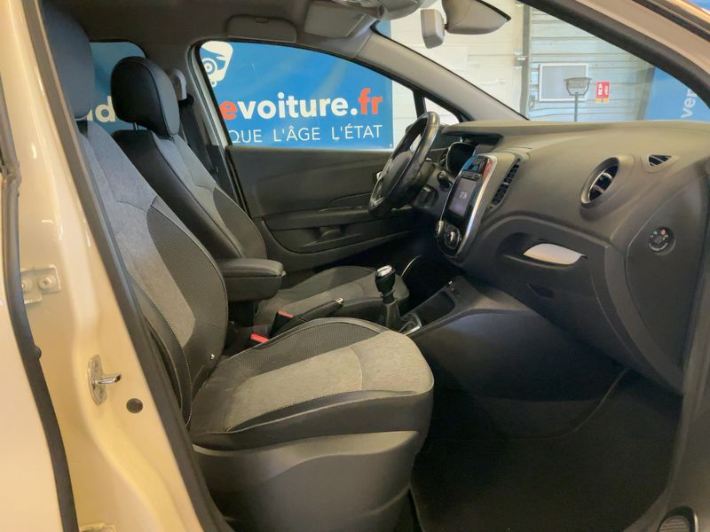 Renault Captur 1.5 dCi Energy Intens 2017 – снимка 16