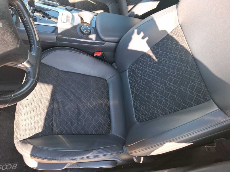Peugeot 3008 1.6 Blue-HDi Allure 2016 – снимка 44