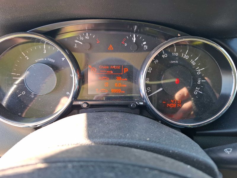 Peugeot 3008 1.6 Blue-HDi Allure 2016 – снимка 12