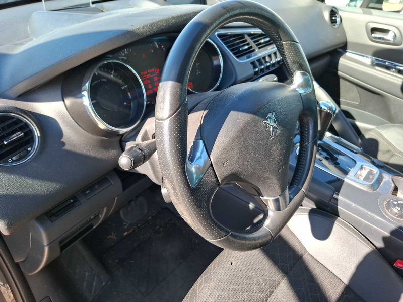 Peugeot 3008 1.6 Blue-HDi Allure 2016 – снимка 49