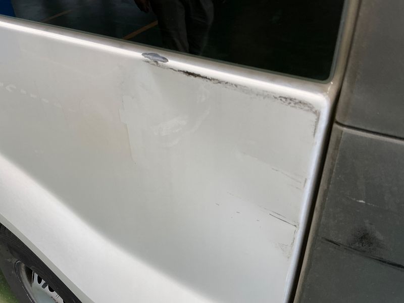 Renault Trafic 2.0 dCi L1H1 2,7t verglast 2011 – снимка 38