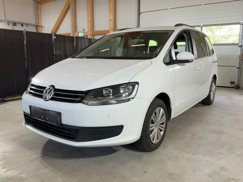 Volkswagen Sharan 2.0 TDI BlueMotion Tech 2015 – снимка 1