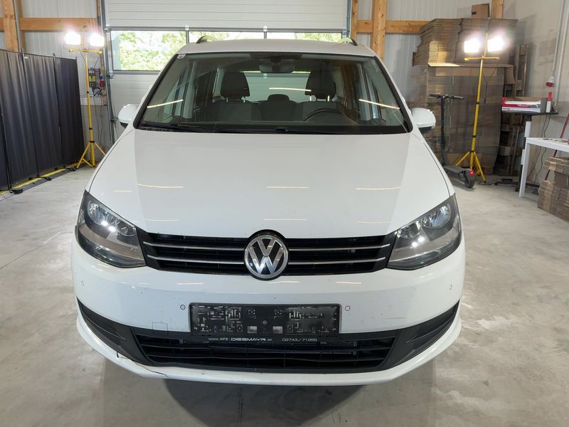 Volkswagen Sharan 2.0 TDI BlueMotion Tech 2015 – снимка 14
