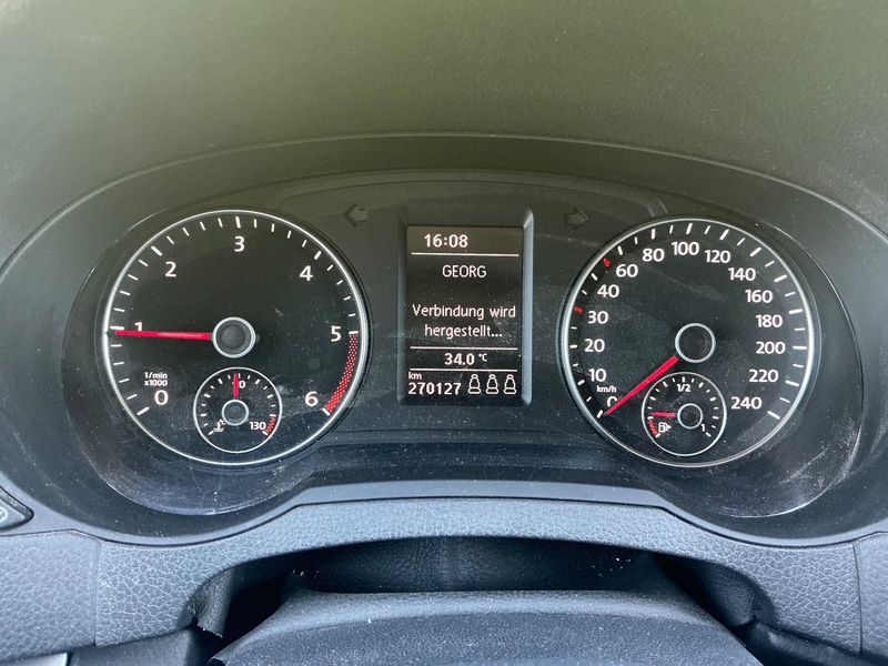 Volkswagen Sharan 2.0 TDI BlueMotion Tech 2015 – снимка 18