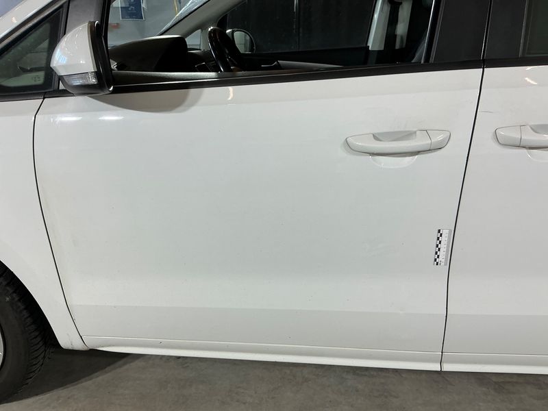 Volkswagen Sharan 2.0 TDI BlueMotion Tech 2015 – снимка 50