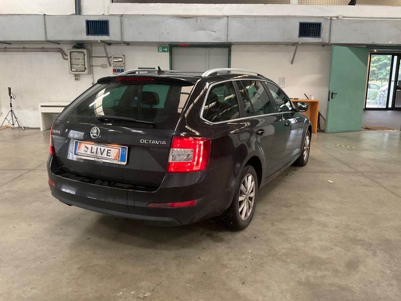 Skoda Octavia 1.6 TDI Executive 2013 – снимка 2