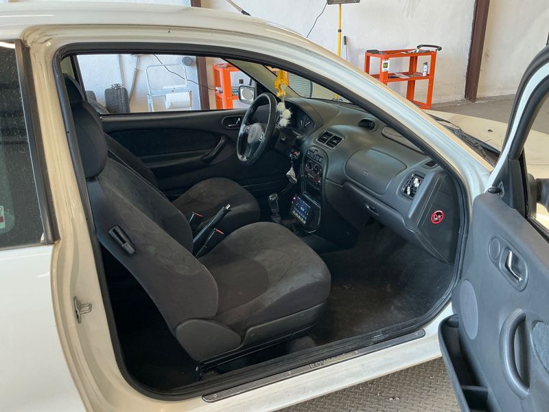 MG Rover 200 1.1 211 i 1998 – снимка 3