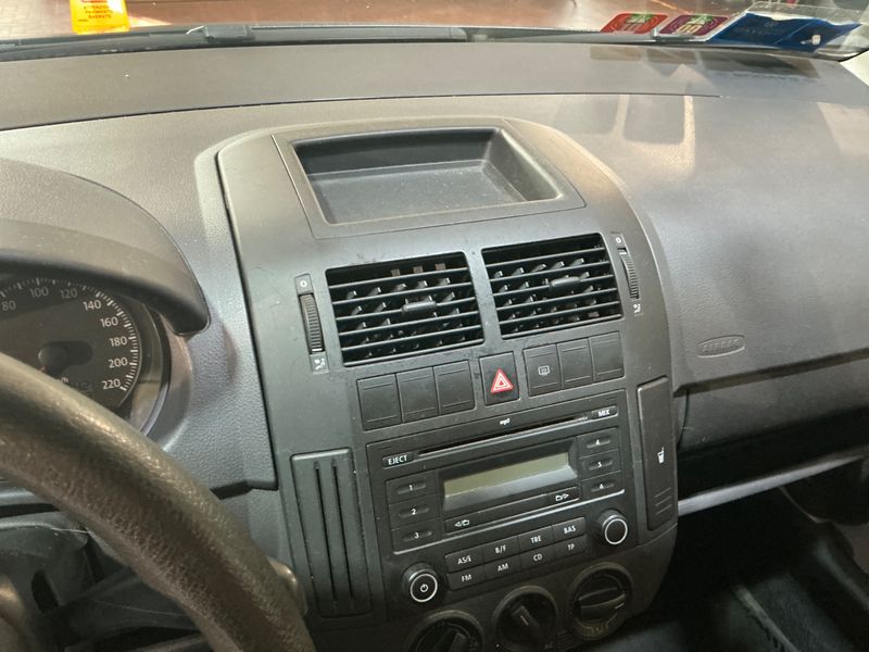 Volkswagen Polo 1.4 Comfortline 2008 – снимка 27